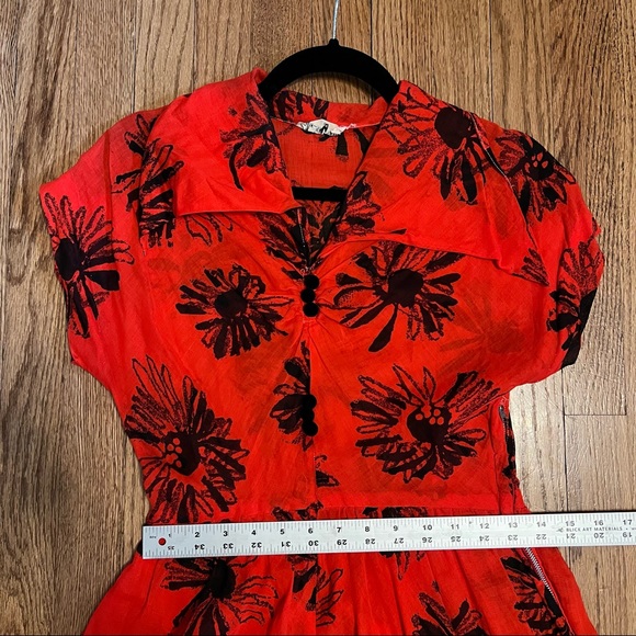 Vintage 1940s semi-sheer a-line red dress with allover black floral print. Small - Picture 12 of 15